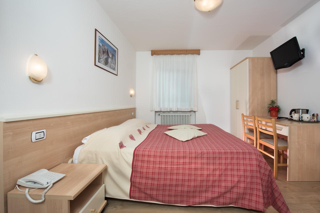 Garni Ciamorc Hotel *